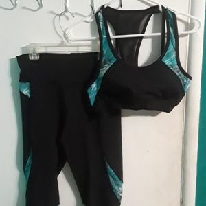 Brand New Matching Sports Bra and Leggings